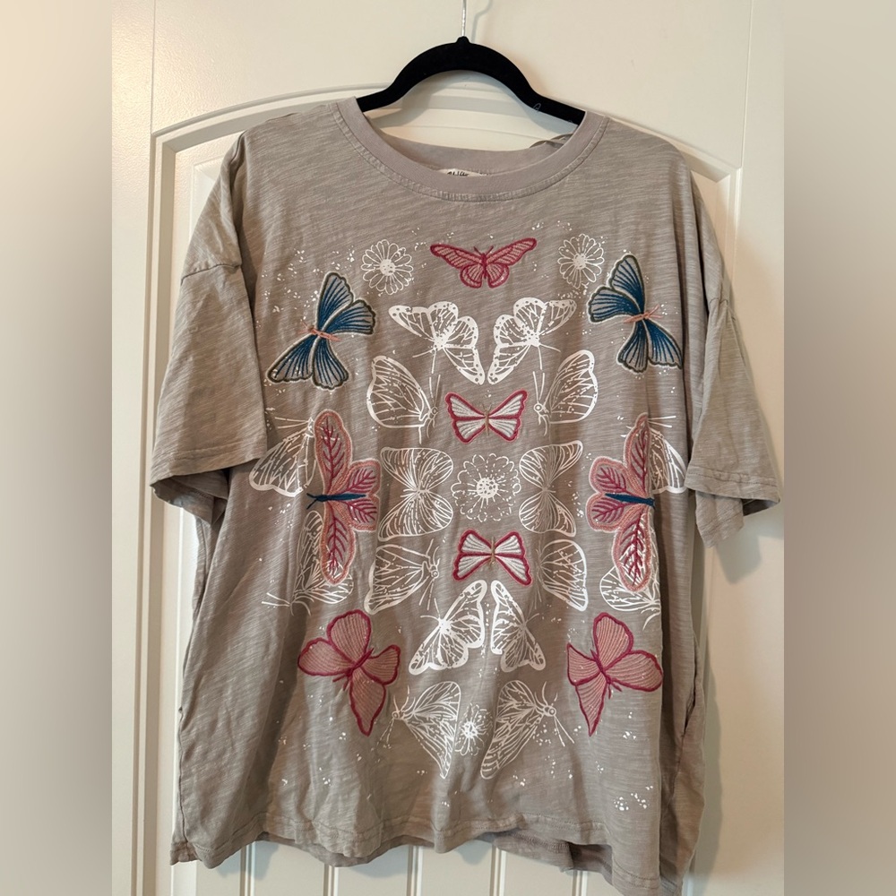 Blue velvet Butterfly embroidered Tee